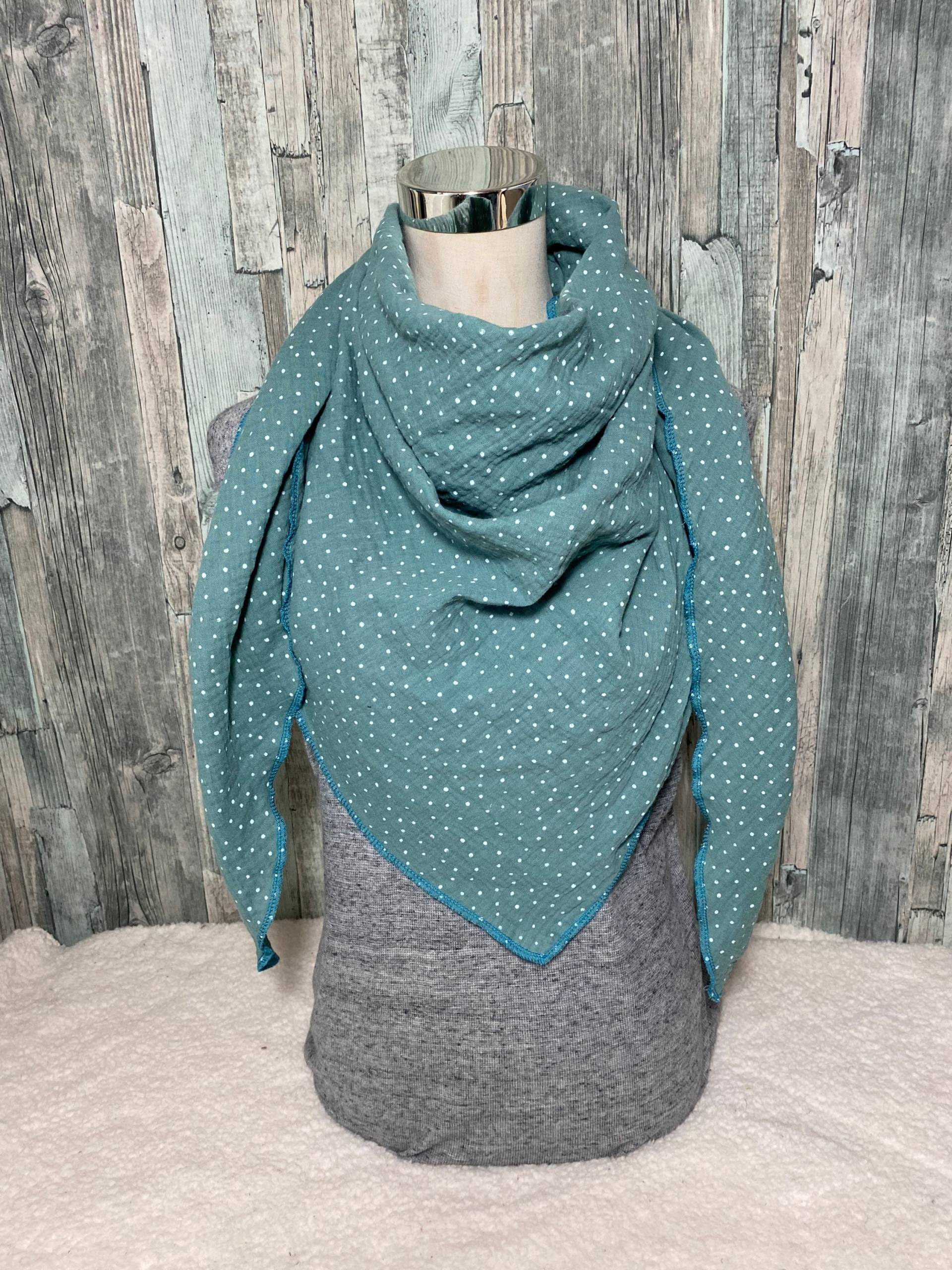 Musselin Halstuch Xxl "Grün Mit Punkten/ Tupfen " Wickelschal Tuch Handmade Schal Einlagig von Liolinos