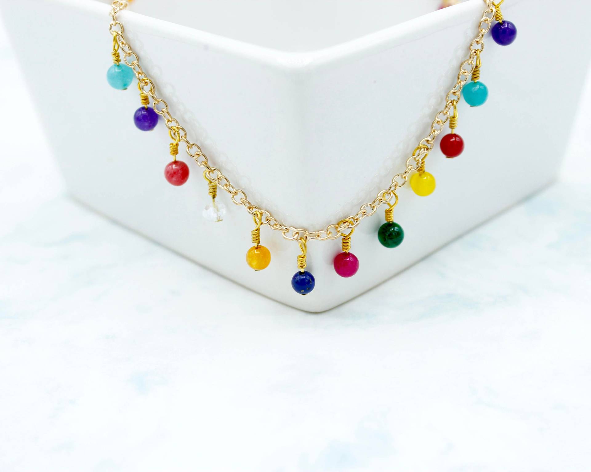 Zarte Perlenkette Gold Perlen Zierliche Kleine Bunte Halskette, Goldkette, Halskette Zarte Perlenkette Gold Perlen Zierliche Kleine Bunte Halskette, Goldkette, Halskette von LionTideJewelry