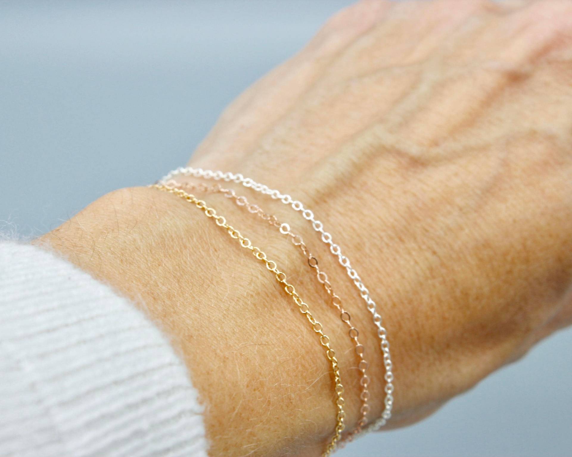 Zartes Roségold Armband, Stapelarmband, Zierliches Stapelarmband Zartes Roségold Armband, Stapelarmband, Zierliches Stapelarmband von LionTideJewelry