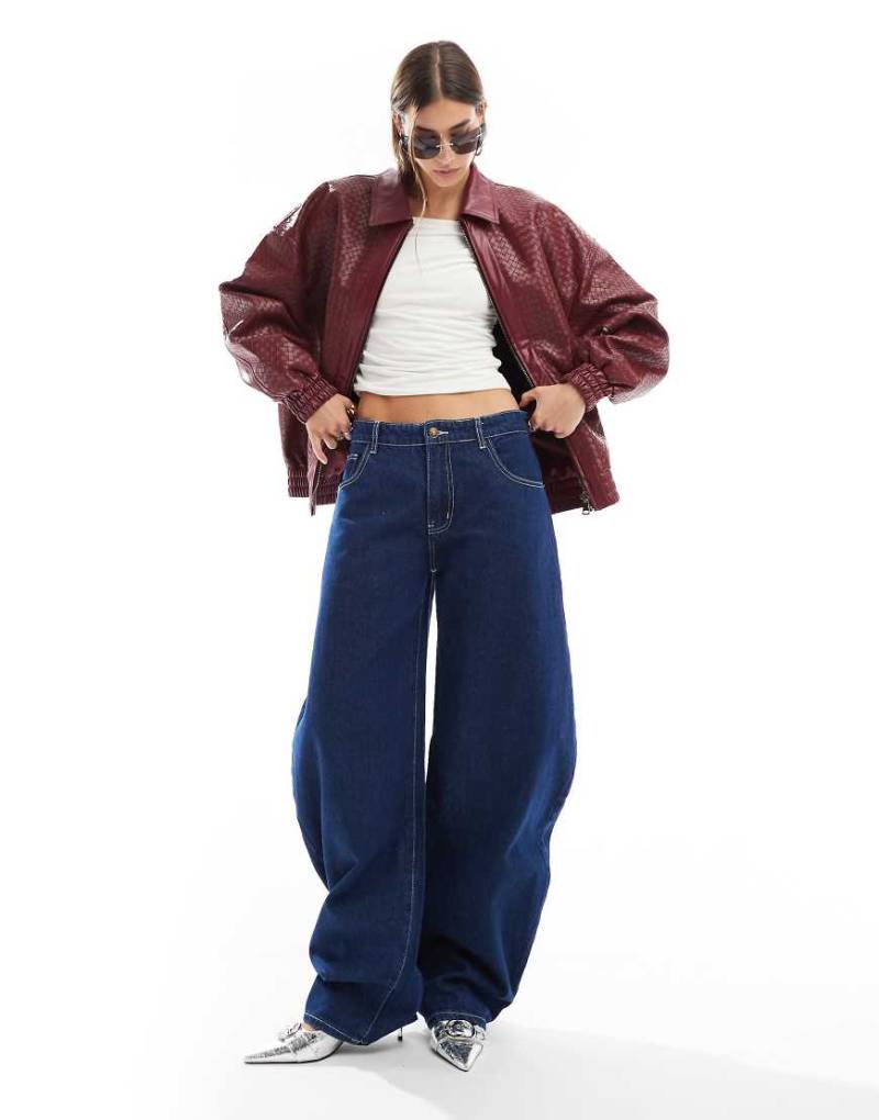 Lioness - Denim-Jeans in indigoblauer Waschung mit abgerundetem Beinschnitt-Marineblau von Lioness