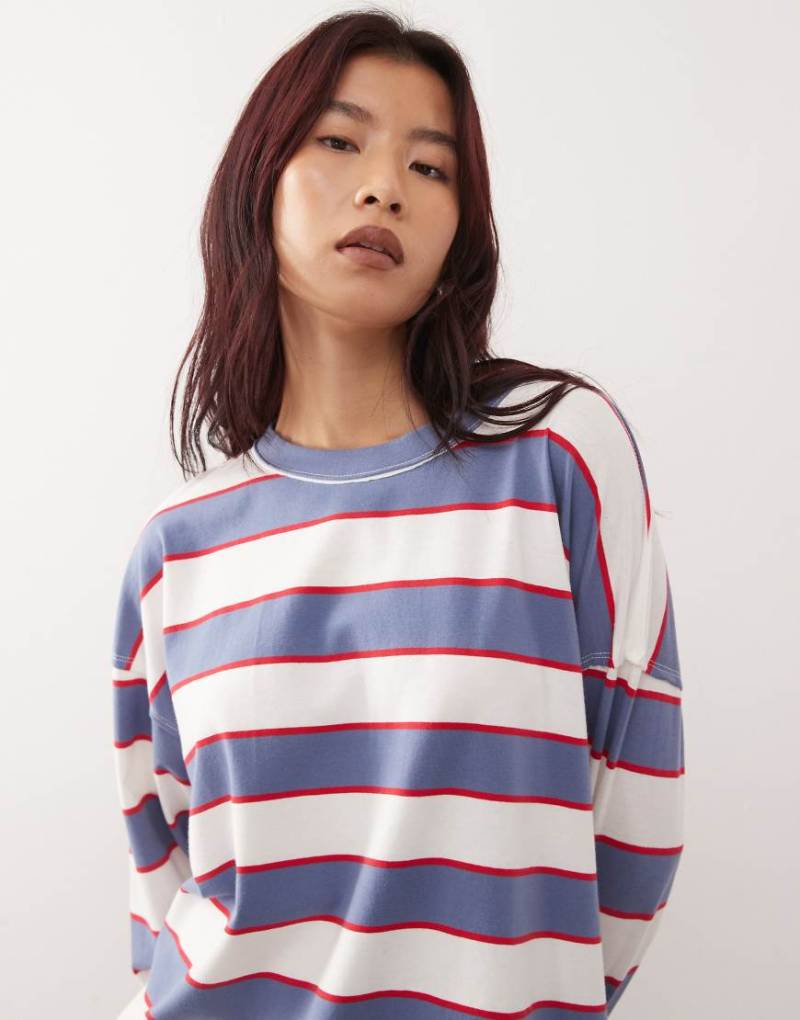 Lioness - Horizon - Langärmliges Oversize-Shirt mit blau-roten Streifen-Bunt von Lioness