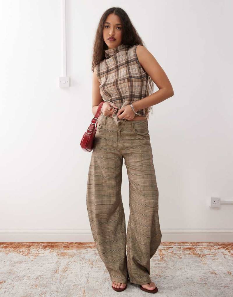 Lioness - Horseshoe-Barrel-Jeans mit mokka-braunem Karomuster-Bunt von Lioness