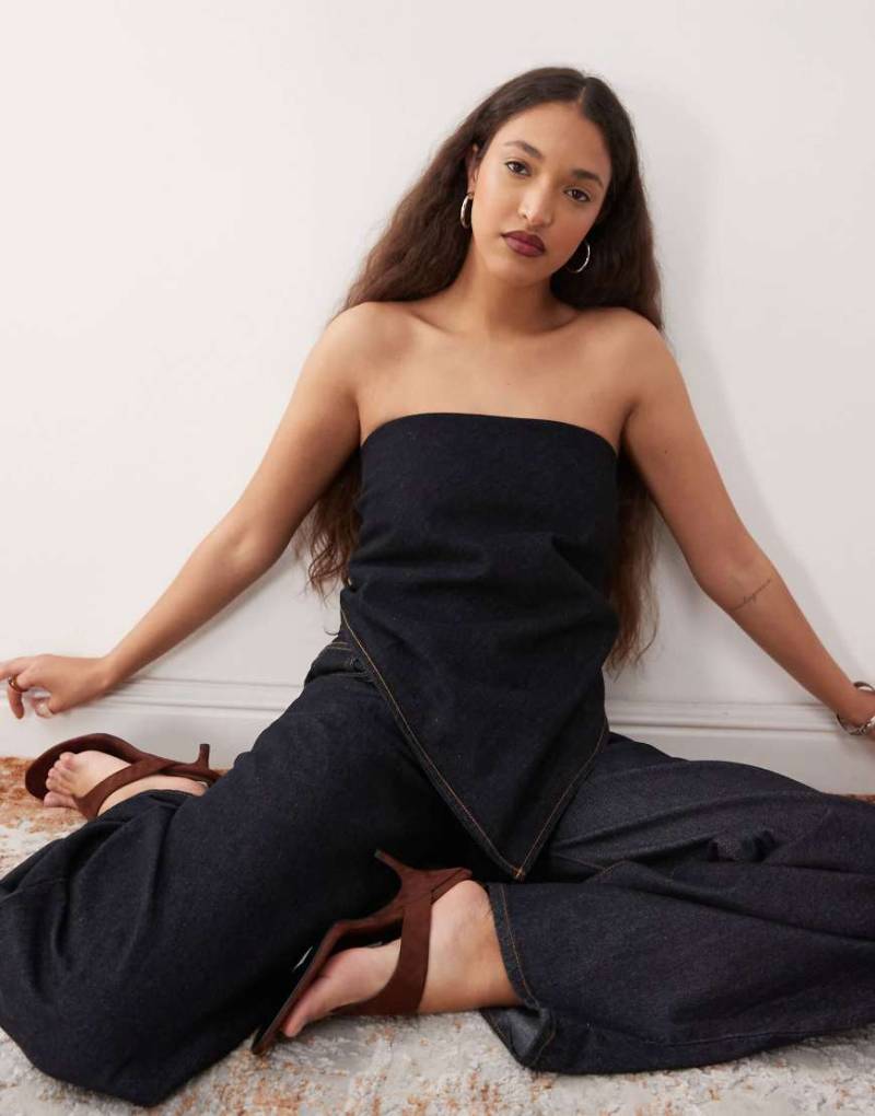 Lioness - New York - Trägerloses Jeans-Oberteil in indigoblauer Rinse-Waschung mit V-Saum, Kombiteil-Marineblau von Lioness