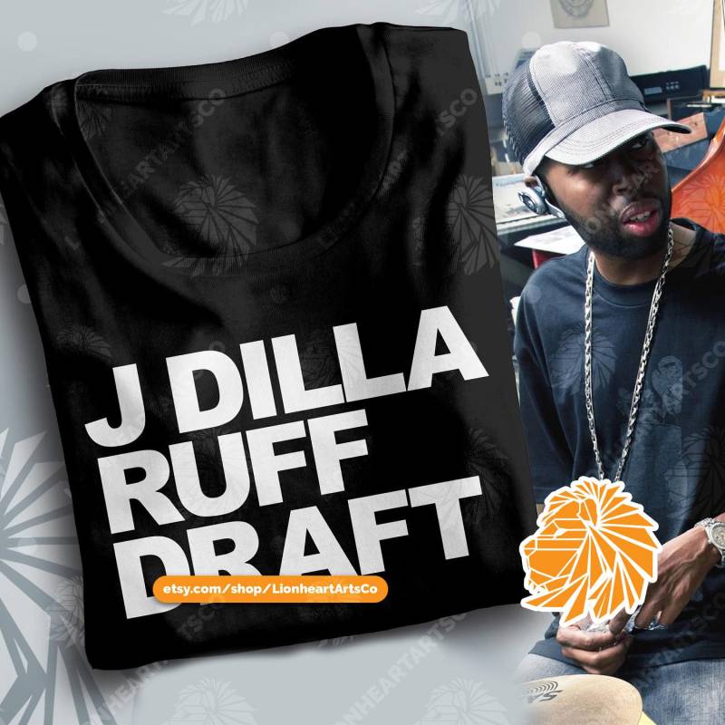 J Dilla Ruff Entwurf Kurzarm Unisex T-Shirt, Hip Hop, Jay Dee, Fan Von Shirt von LionheartArtsCo