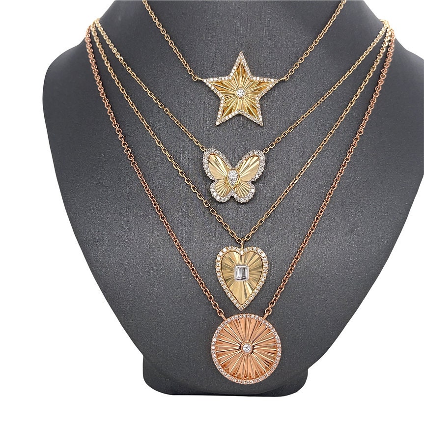 14K Gold, Rose Diamant, Medaillon Anhänger, Halskette Schmuck 14K Gold, Rose Diamant, Medaillon Anhänger, Halskette Schmuck von Goldheartjewelers
