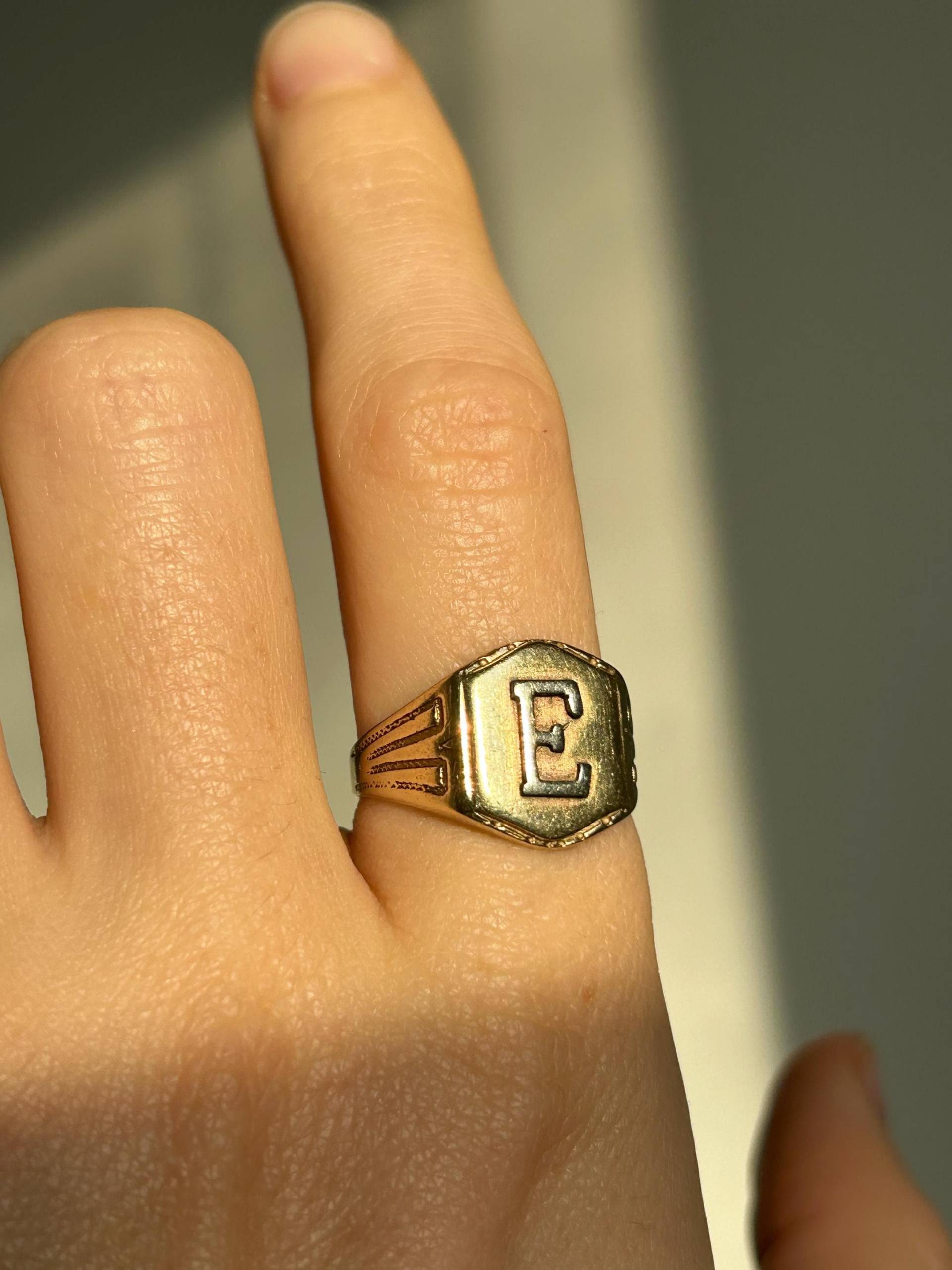Vintage 10K Gold Siegelring Größe 8 - 8.5/Geschenk Für Sie Ihn Herrenring Vintage 10K Gold Siegelring Größe 8 - 8.5/Geschenk Für Sie Ihn Herrenring von LionsTailVintage