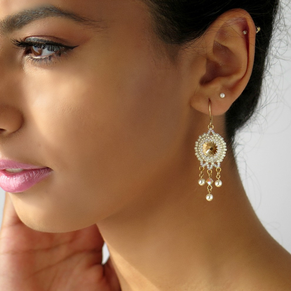 Chandelier Hochzeit Ohrringe, Swarovski Champagner Kristall Und Perle Braut Ohrringe von LioraBJewelry