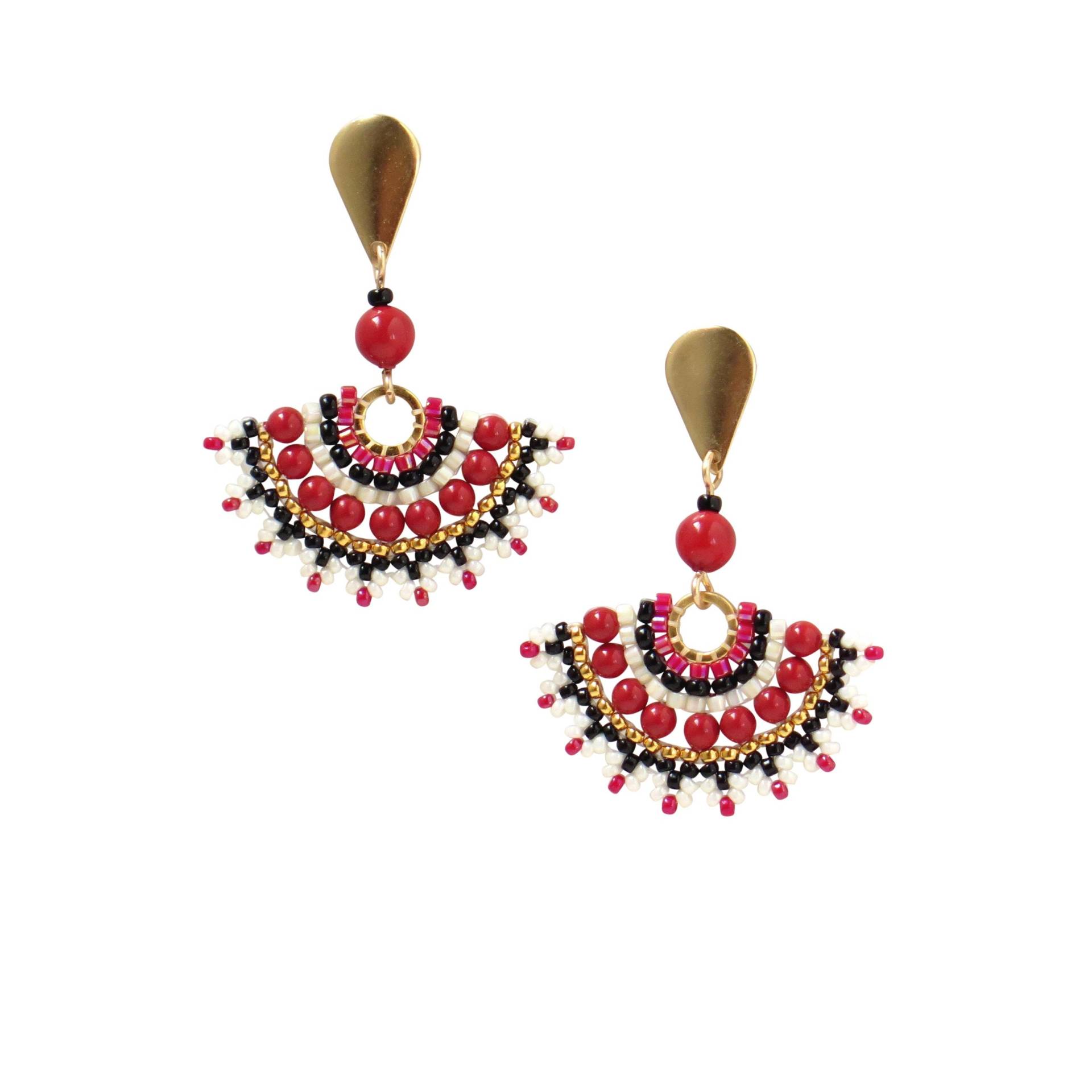 Fächer Groß Ohrstecker, Ohrringe, Schwarze Und Rote Perlen Ohrringe Für Frauen von LioraBJewelry