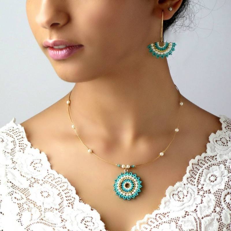 Gold Mandala Türkis & Perlen Schmuck Set Boho Chic Halskette Anhänger Mit Fächer Ohrringe, Einzigartiges Geschenk Für Frau, Handgefertigte Kunst von LioraBJewelry