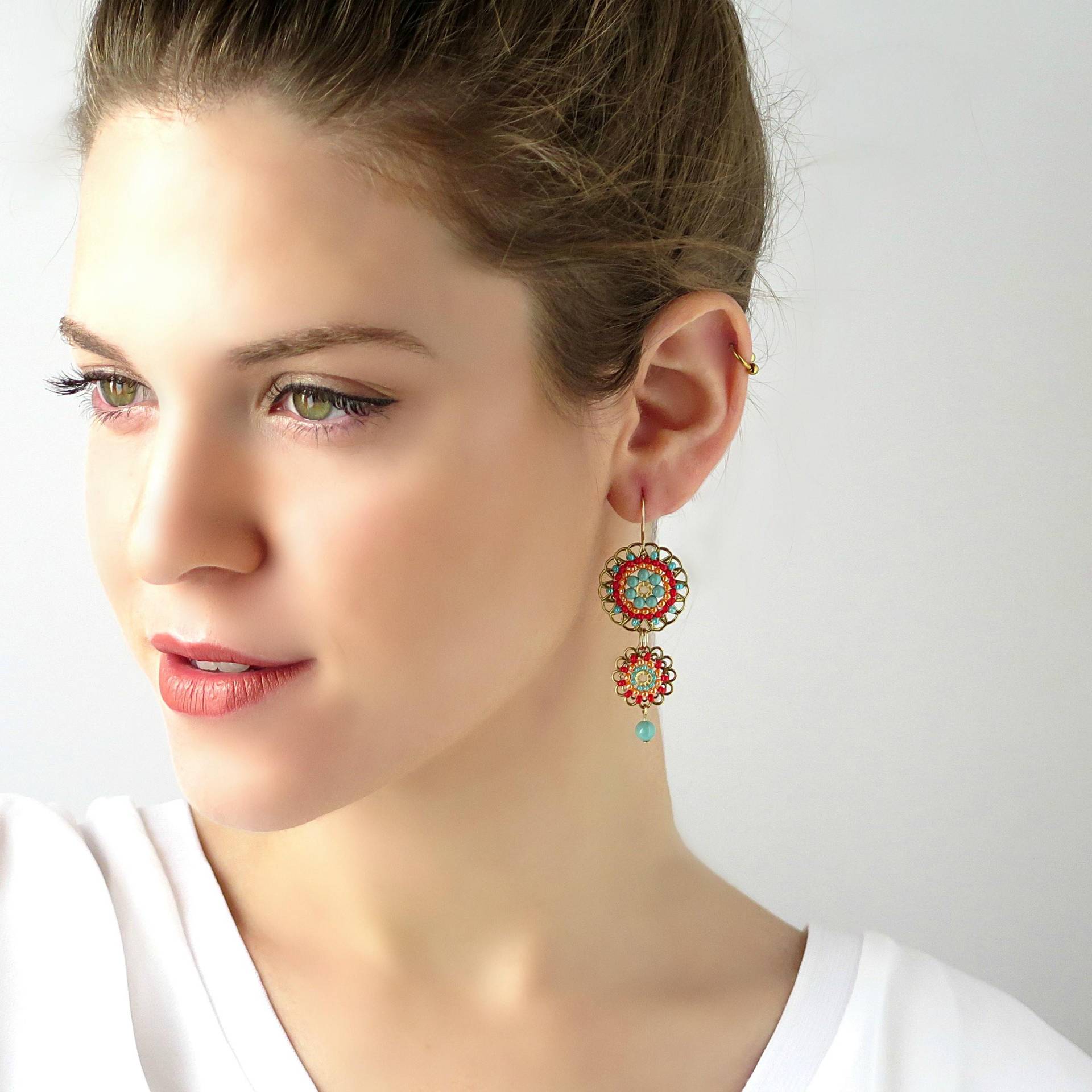 Grosse Farbrenfrohe Zwei-Kreisige Ohrringe von LioraBJewelry