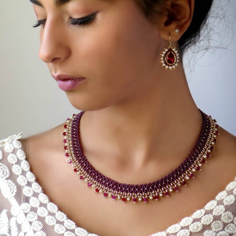 Handgefertigtes Schmuckset Mit Roten Perlen, Statement-Halskette Und Ohrringe, Ideales Weihnachtsgeschenk Für Sie, Perfekt Hochzeiten, Einzigartiges von LioraBJewelry