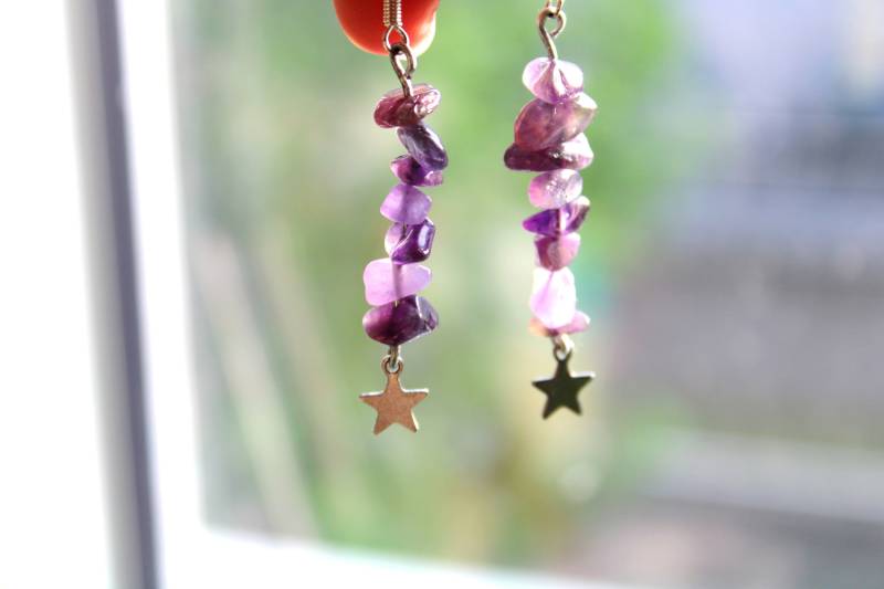 Ohrringe Mit Amethyst - Und Sternanhängern Ohrringe Mit Amethyst - Und Sternanhängern von Liottus