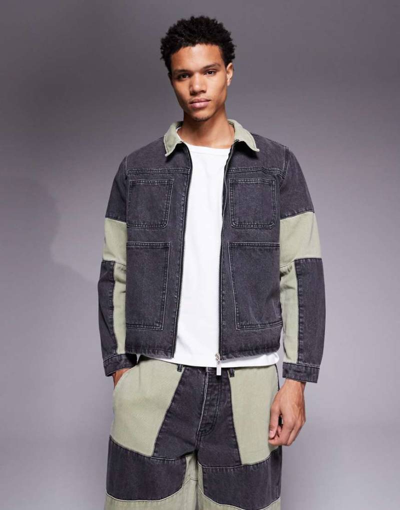 Liquor N Poker - Bunte Relaxed Fit Jeansjacke mit Reißverschluss und Biker-Einsätzen, Kombiteil von Liquor N Poker