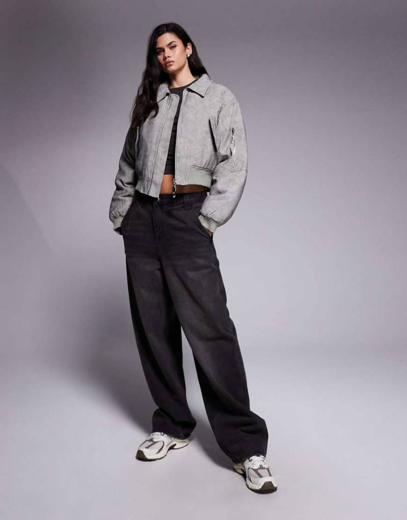 Liquor N Poker - Oversize-Bomberjacke aus Nylon in Braun-Brown von Liquor N Poker