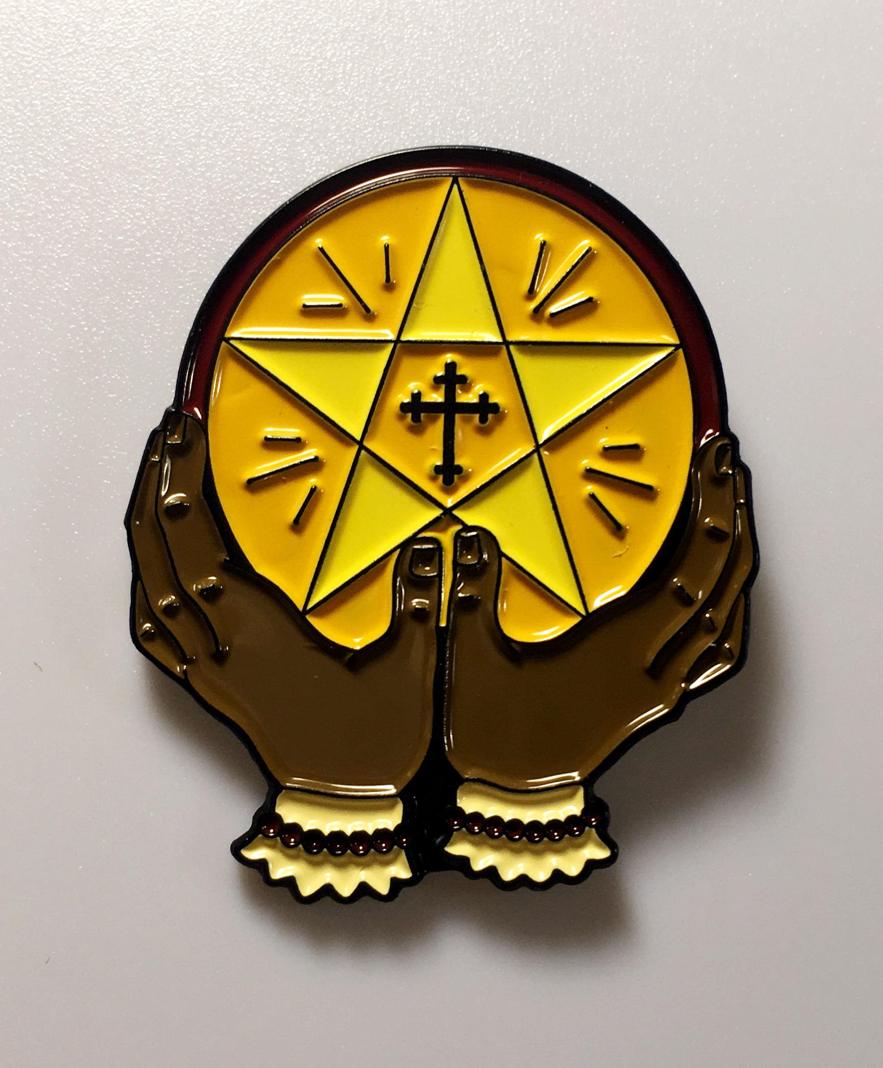 L'as De Tarot Ace Of Pentacles Emaille Pin L'as De Tarot Ace Of Pentacles Emaille Pin von LiryoDesign