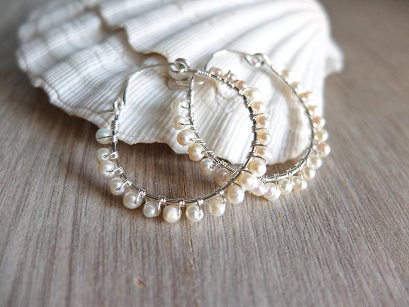 Creolen Mit Weißen Flussperlen von LisaCreazioni