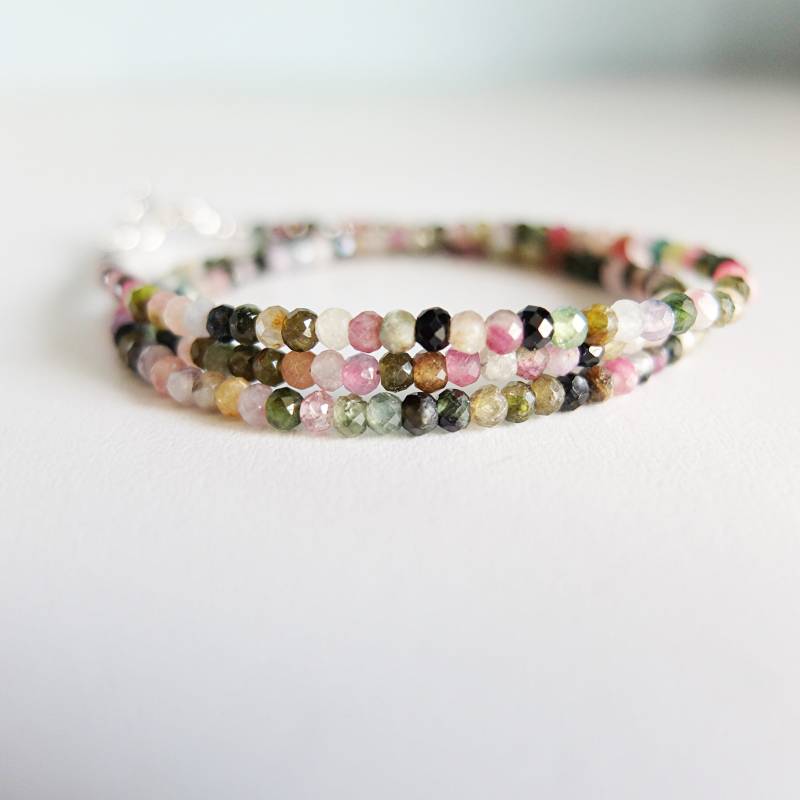 Halskette Mit Farbigem Turmalin Und Vergoldetem Verschluss von LisaCreazioni