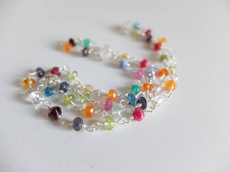 Halskette Mit Halbedelsteinscheiben, Montiert Versilbertem Draht Und Silberverschluss. Peridot, Amethyst, Onyx Usw von LisaCreazioni