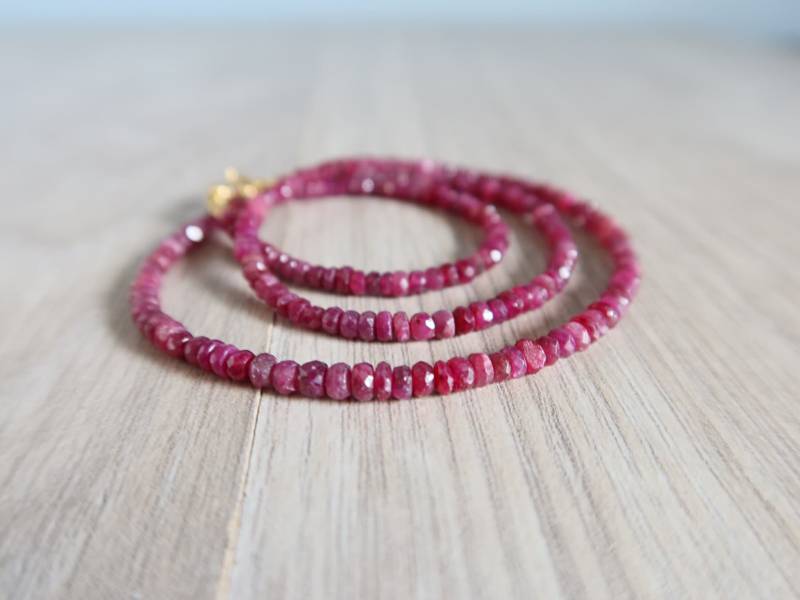 Rubinwurzelkette Mit Vergoldetem Silberverschluss von LisaCreazioni