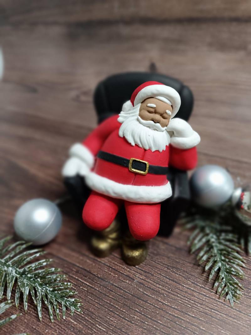 Handgefertigte Weihnachtsmannfigur Aus Gips/Raysin - Santa Claus Deko Für Weihnachten, Festliche Dekoration, Weihnachtsmann Figur Nikolaus von LisaDesignsHN