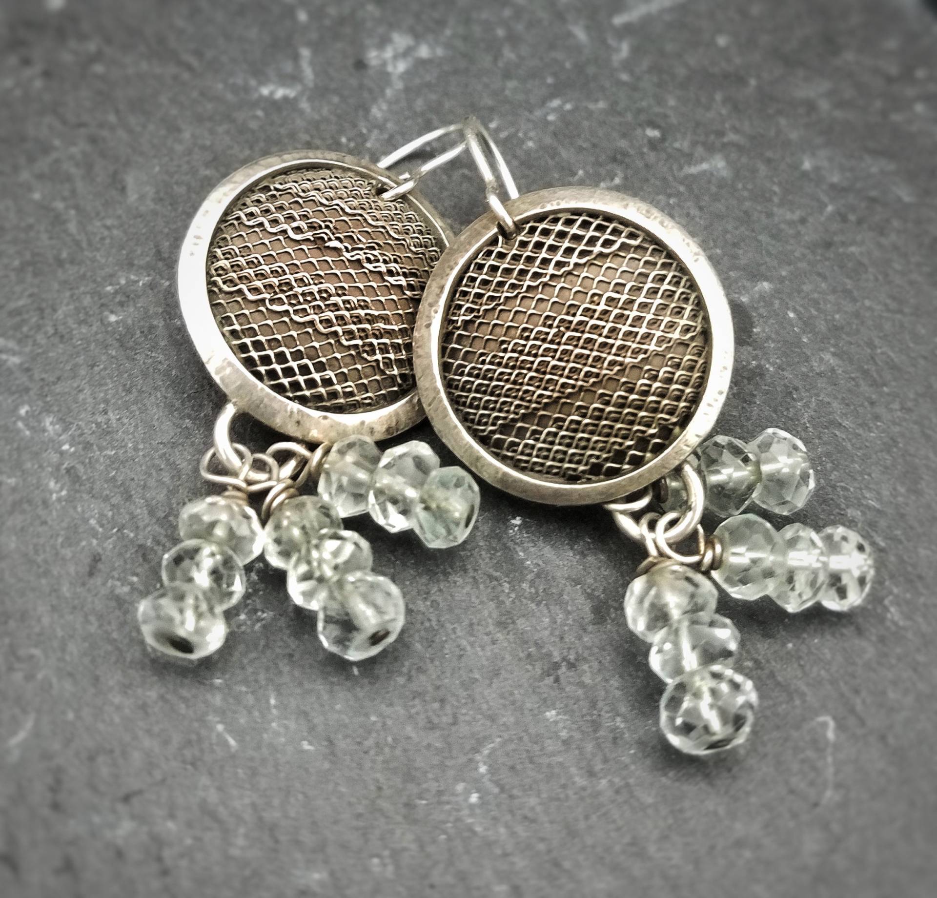 sterling Silber Mesh Und Aquamarin Perle Ohrringe sterling Silber Mesh Und Aquamarin Perle Ohrringe von LisaHellerDesigns