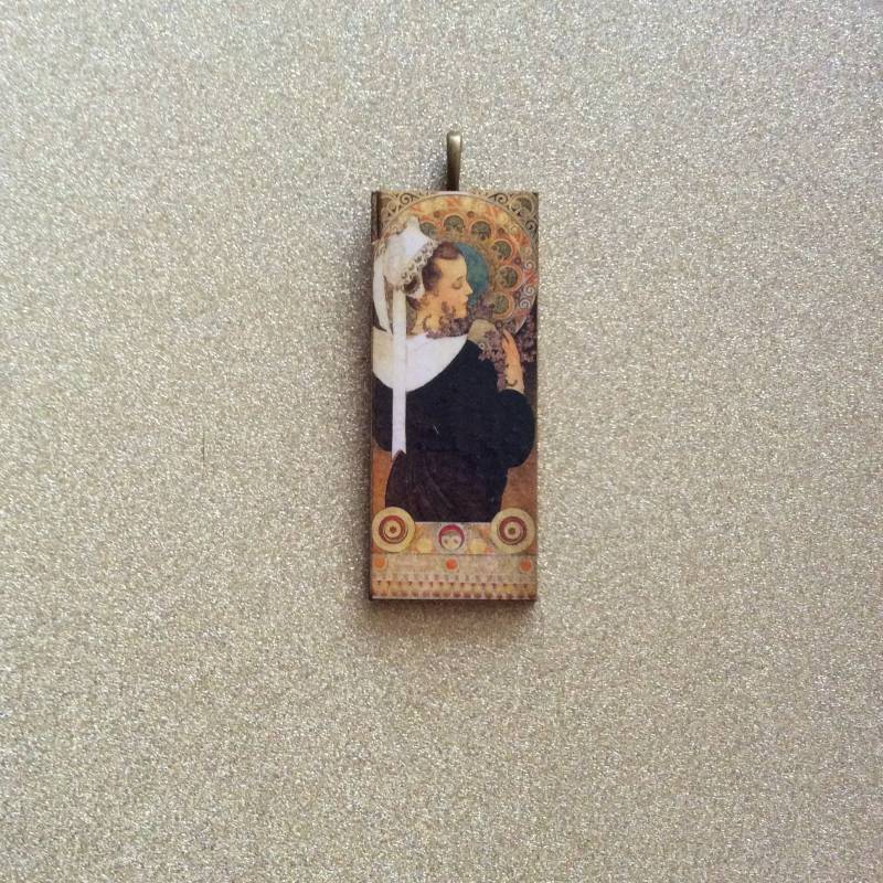 Alphonse Mucha Pendant/Art Nouveau Pendant/Mucha Needle Minder/Alphonse Brosche/Mucha Pendant/Feminine Pendant/Jugendstil-Schmuck von LisaJanesGifts