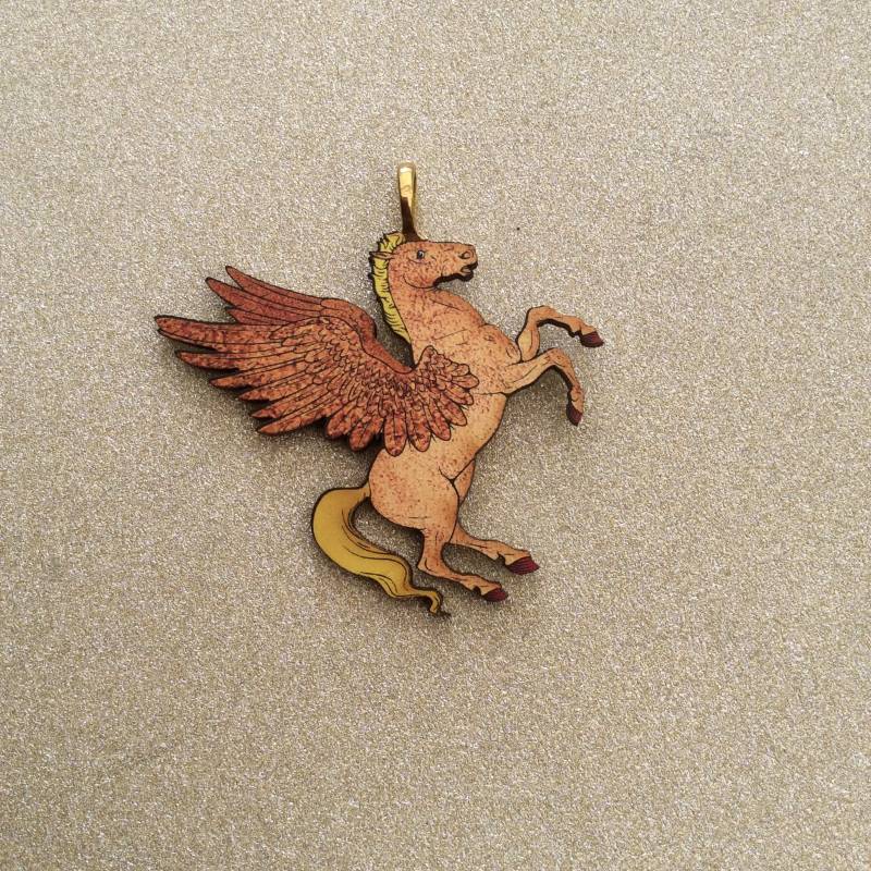 Geflügelte Pferd Anhänger/Pegasus Anhänger/Pegasus Schmuck /Pferd /Whimsical Tier Anhänger/statement Geflügelte Pferd Anhänger/Pegasus Anhänger/Pegasus Schmuck /Pferd /Whimsical Tier Anhänger/statement von LisaJanesGifts