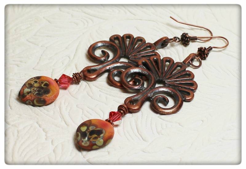 Apricot Bliss... Handgemachter Schmuck Ohrringe Perlen Lampwork Crystal Rustikale Boho Orange Braun Gelb-Grün Antik Kupfer Teardrop Baumeln Lange Apricot Bliss... Handgemachter Schmuck Ohrringe Perlen Lampwork Crystal Rustikale Boho Orange Braun Gelb-Grün Antik Kupfer Teardrop Baumeln Lange von LisaSuverAdornments