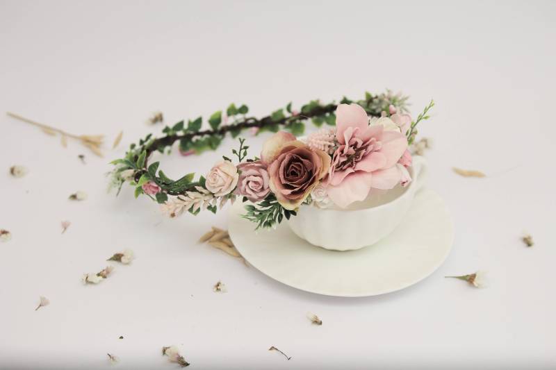 Dusty Rose Flower Crown, Brautjungfer Haarteil Blumenkrone Brauthaarkranz Brautstirnband Blassrosa Wedd von LisaUaShop