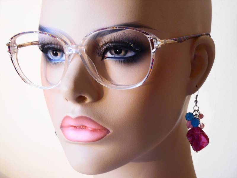 Vintage Womens Bridgette #13 Kollektion Braun Demi Brillen Designer Verwendet Mit Goldenen Akzenten Rahmen Hergestellt in Hong Kong von LisaVintageRare