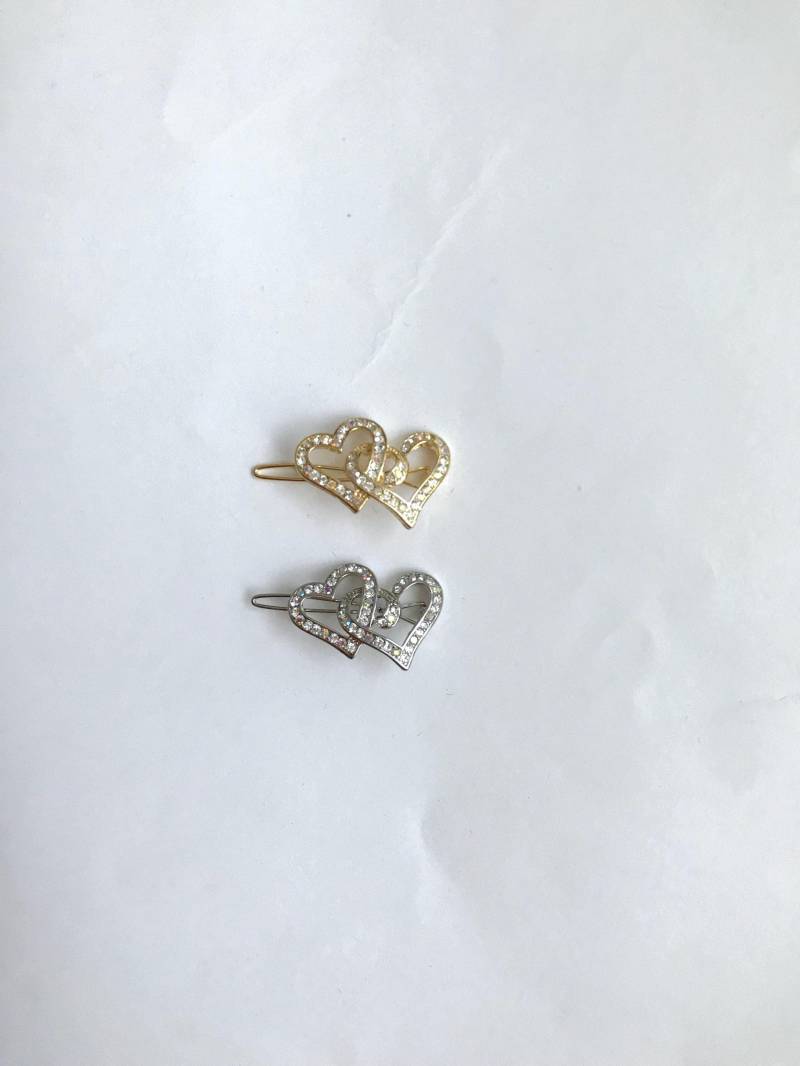 Ein Paar Herz Haarnadeln Mit Klaren Weißen Strasssteinen in Silber/Gold Farben von LisaandLavender