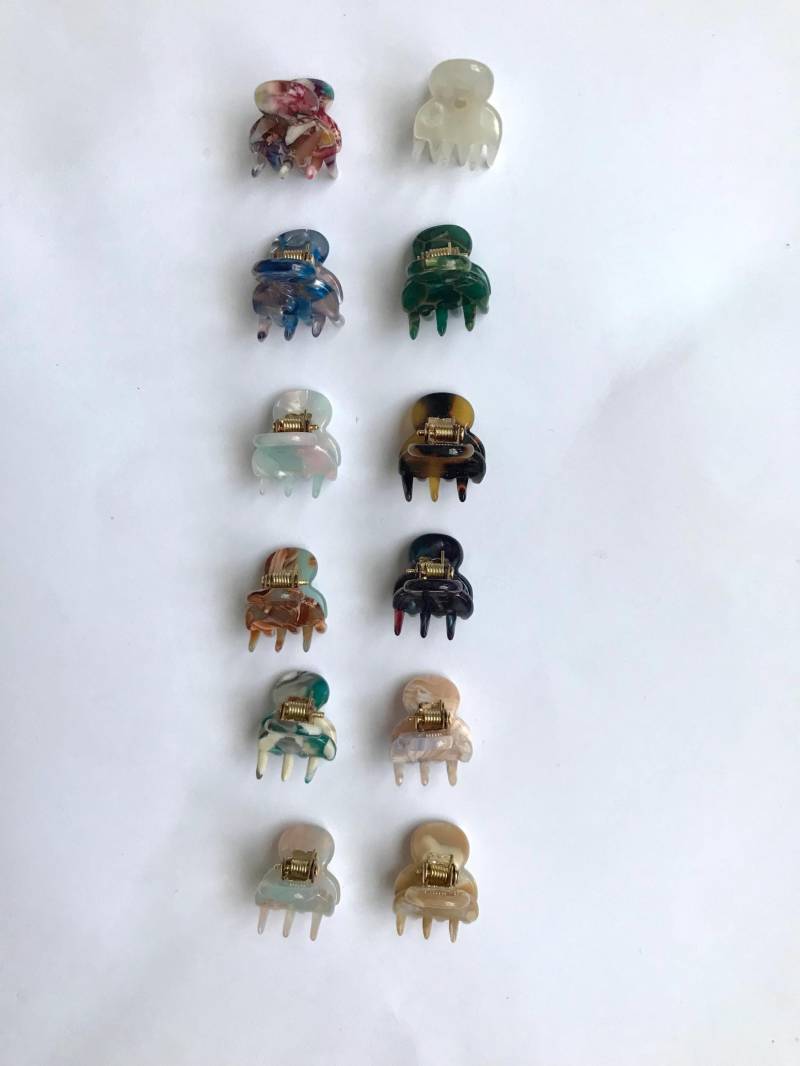 Ein Paar Mini Acetate Krallen in 12 Verschiedenen Farben von LisaandLavender