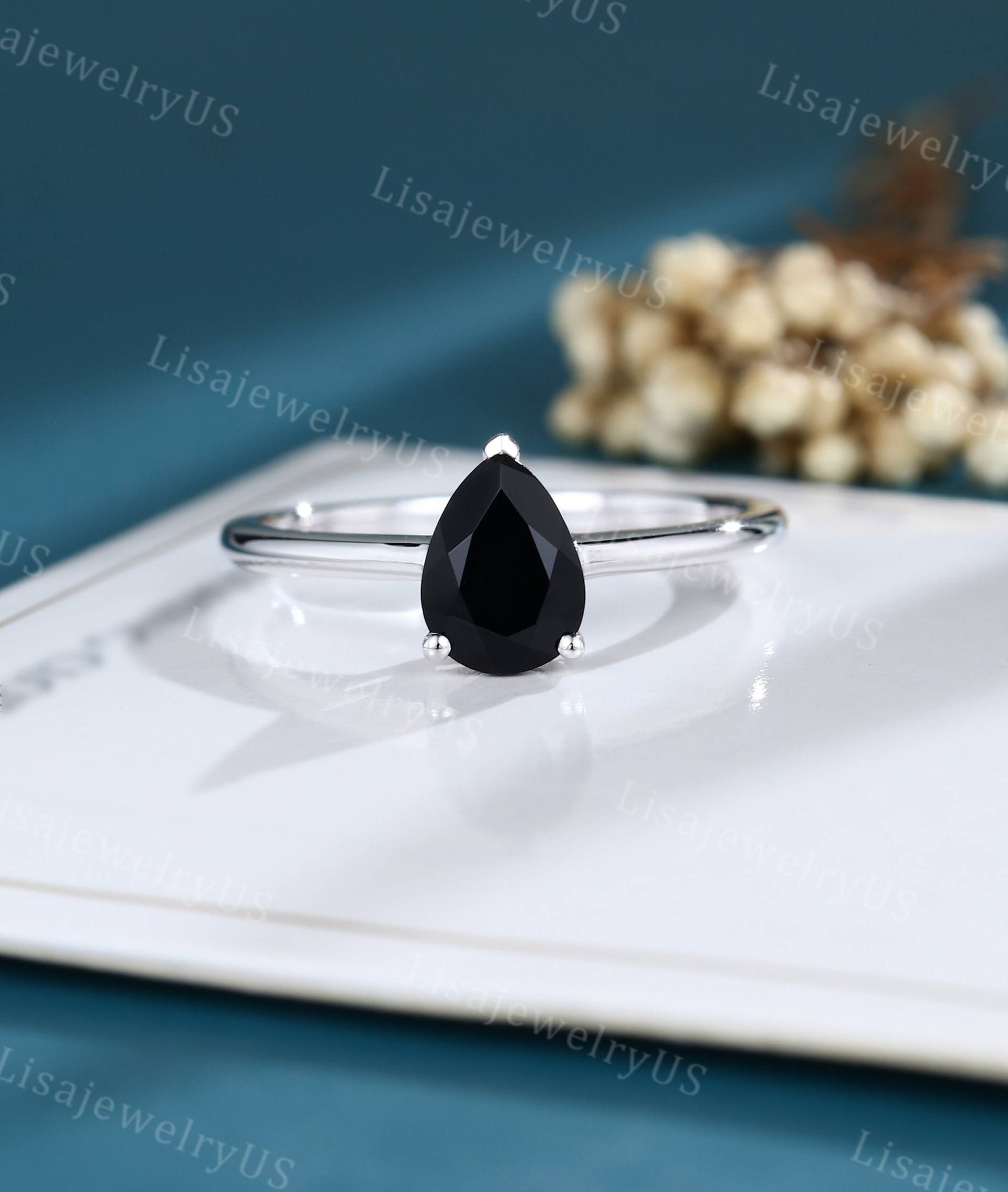 Birne Schwarzer Onyx Verlobungsring Vintage Weißgold Art Deco Massiv Unikat Braut Jahrestag Ring von LisajewelryUS