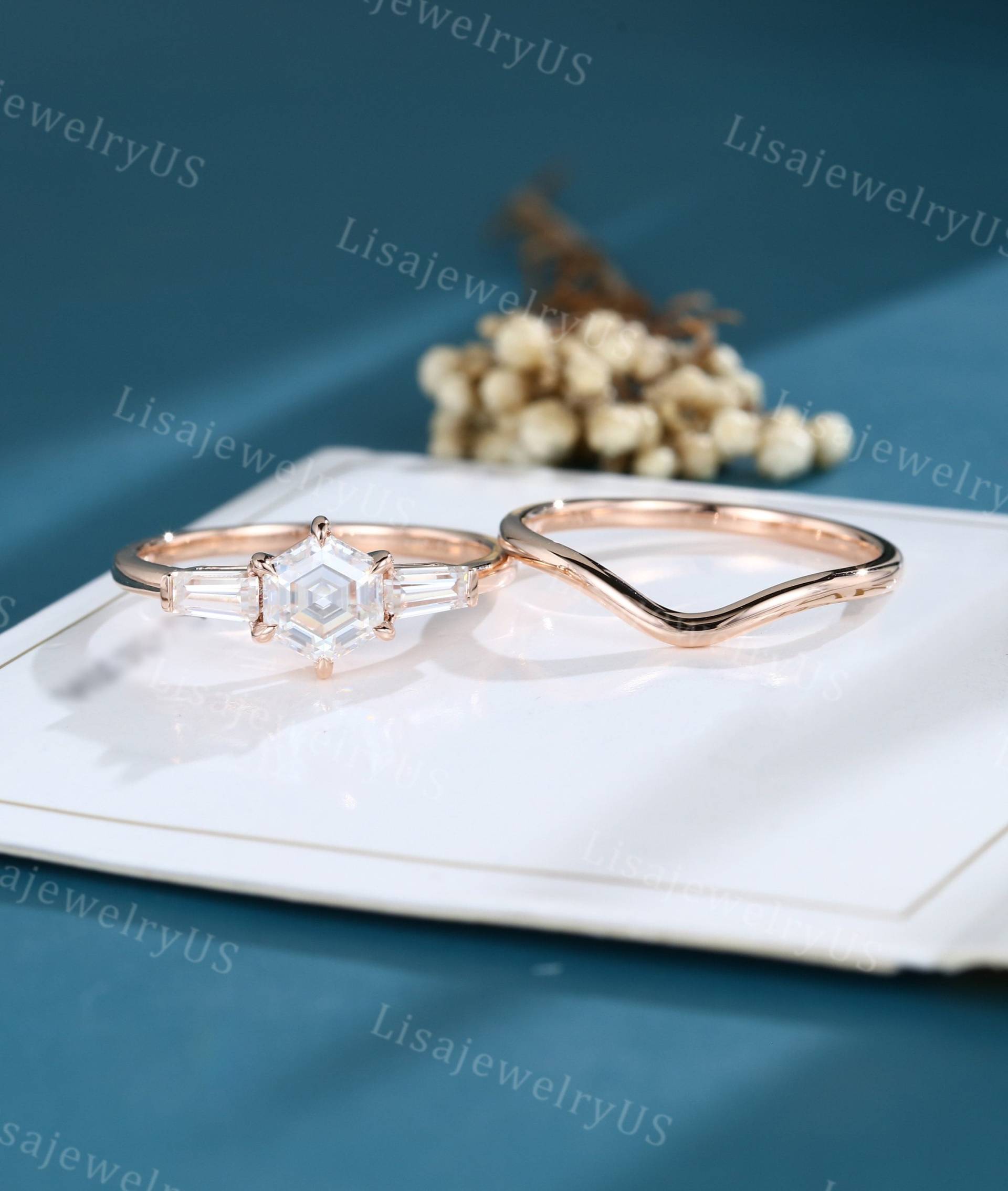 Moissanit Verlobungsring Set Vintage Rosegold Unikat Hexagon Schliff Baguette Ring Zierliche Braut Jahrestag Versprechen Geschenk von LisajewelryUS