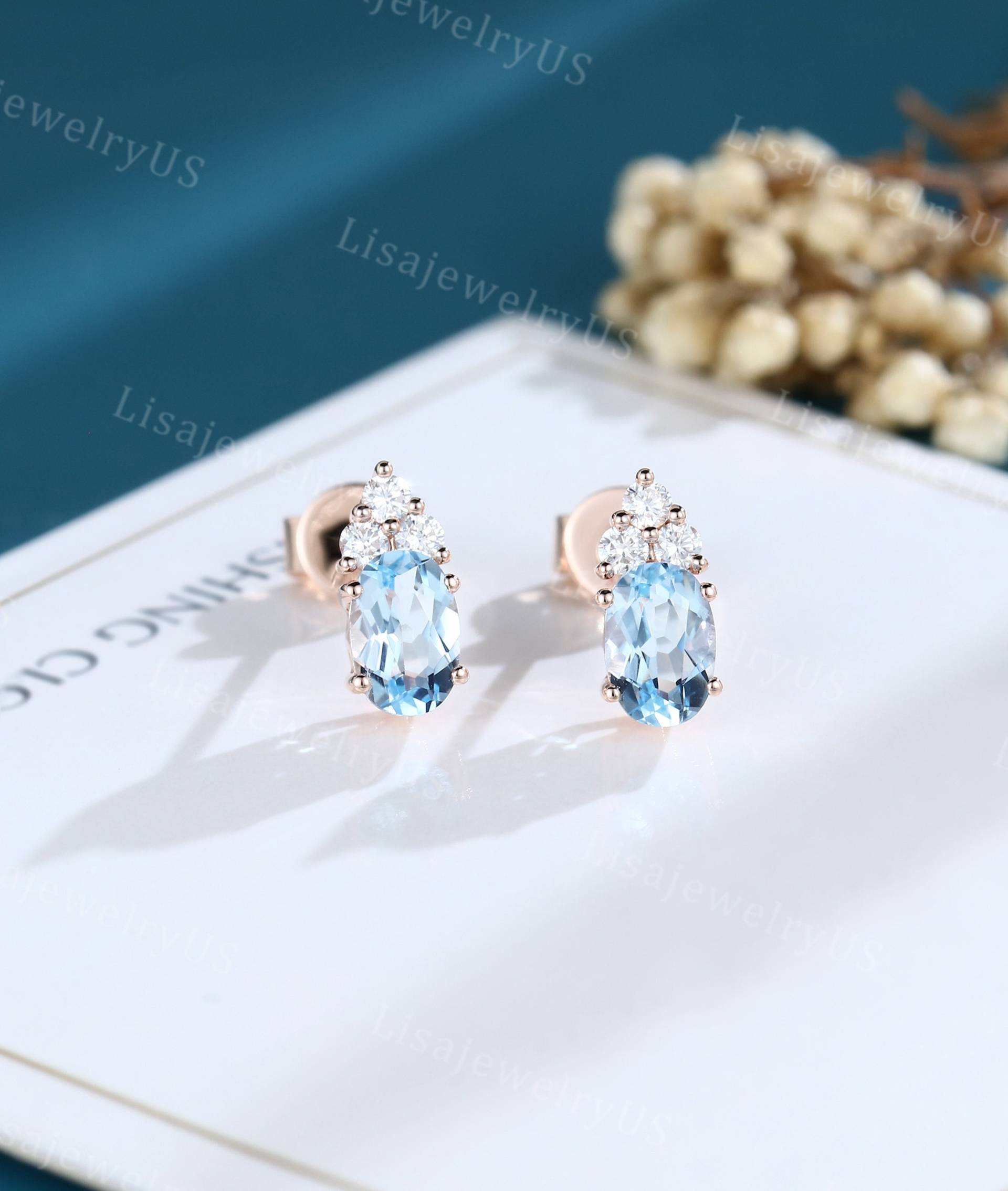 Oval Aquamarine Ohrringe Diamant Cluster Rose Gold Moissanit Korb Ohrstecker Mit Standard Friktion Backs Jubiläumsgeschenk von LisajewelryUS