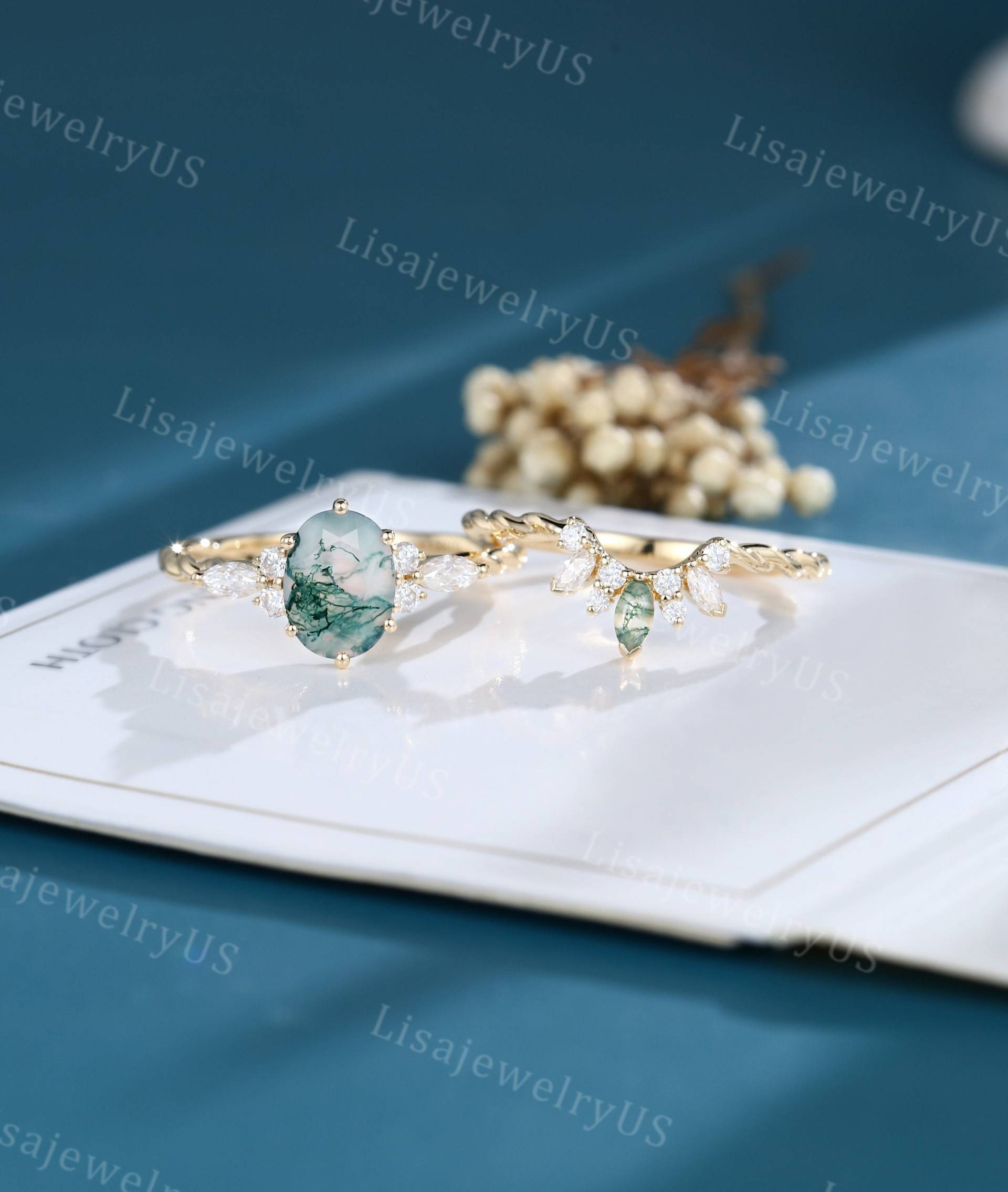 Oval Moosachat Verlobungsring Set Vintage Moissanite Gelbgold Diamant 3/4 Eternity Twisted von LisajewelryUS