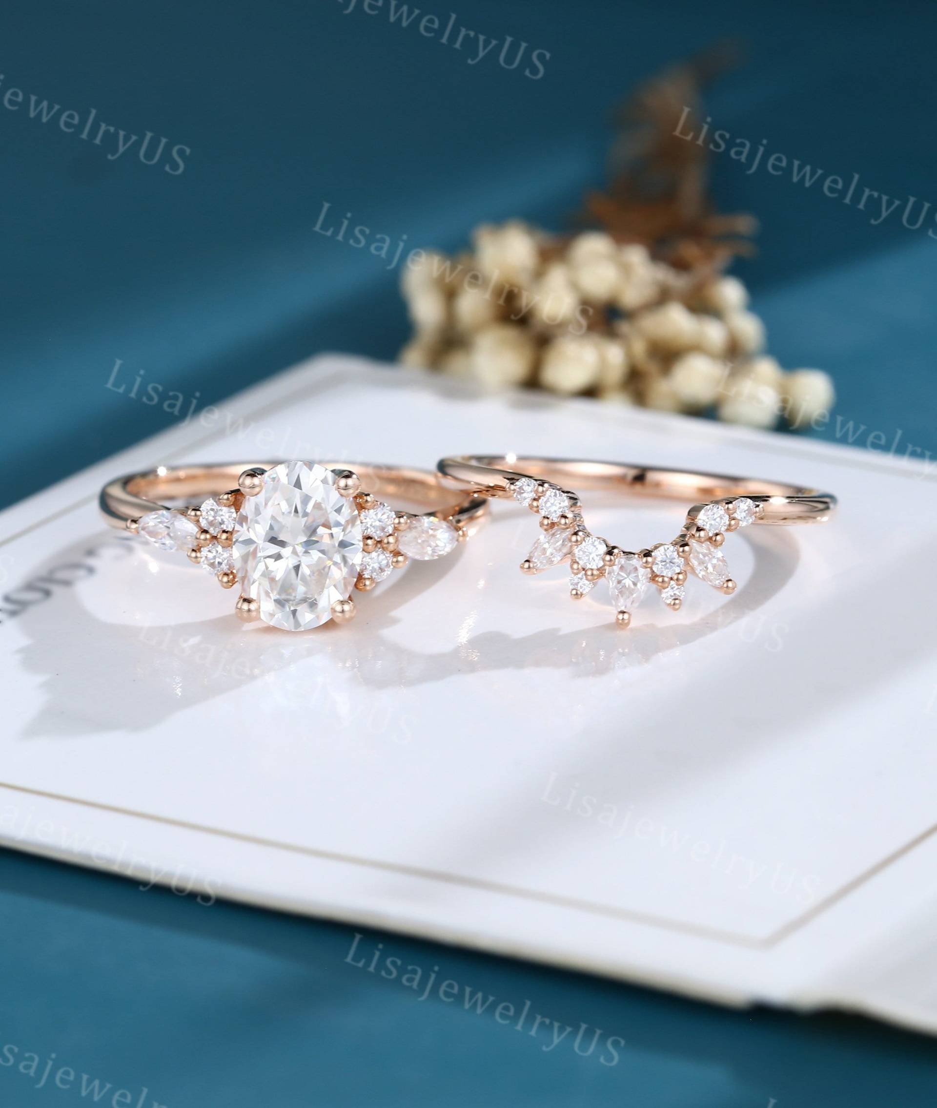 Ovaler Moissanit Verlobungsring Set Rose Gold Vintage Art Deco Brautschmuck Massiver Diamant von LisajewelryUS