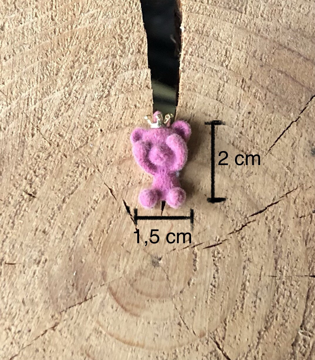 Rosa Teddybär Ohrringe Mit Goldener Krone von LisasJewelleryShop