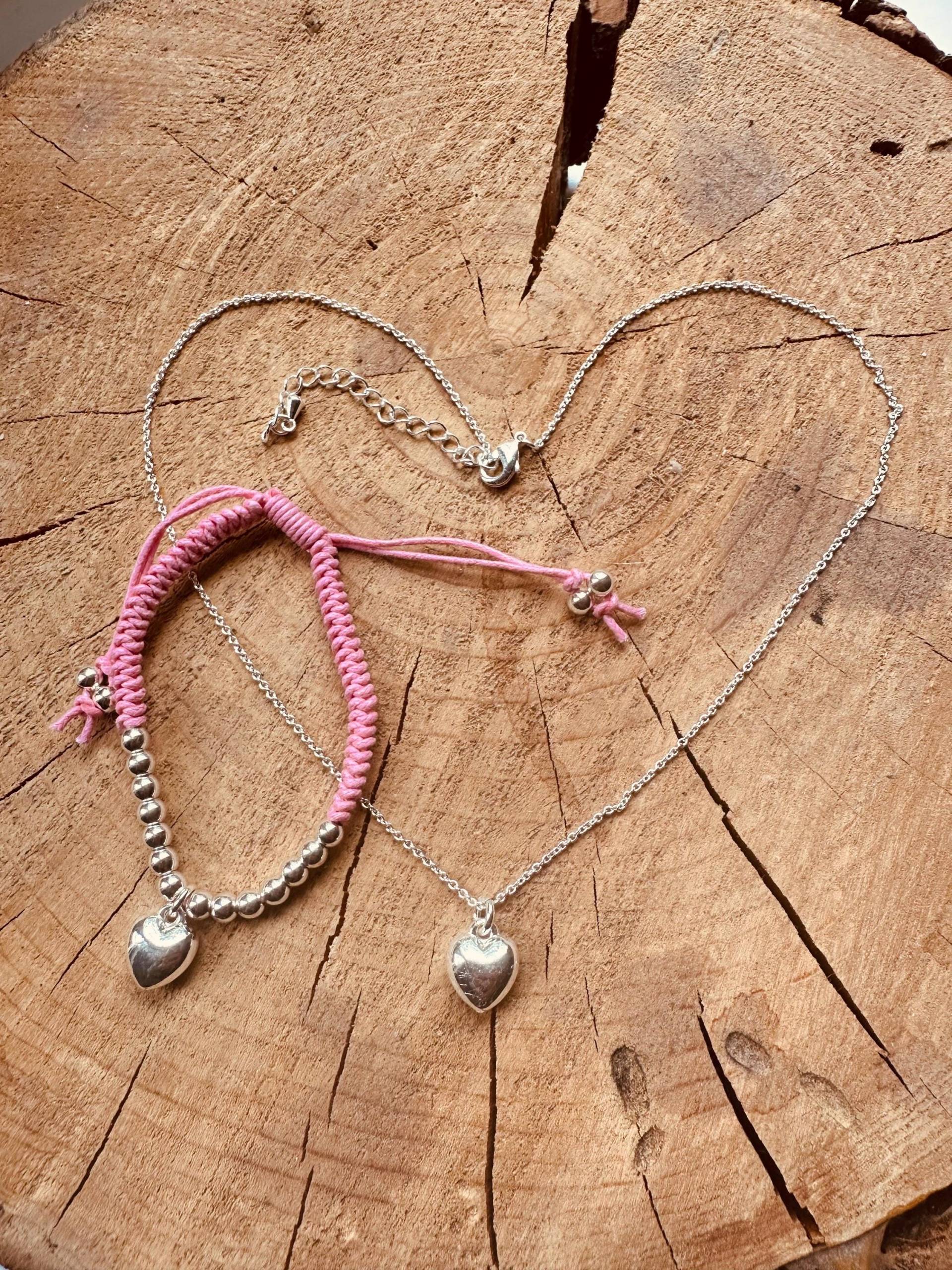 Set Herz-Kette Mit Rosa Herz-Armband Für Kinder Set Herz-Kette Mit Rosa Herz-Armband Für Kinder von LisasJewelleryShop