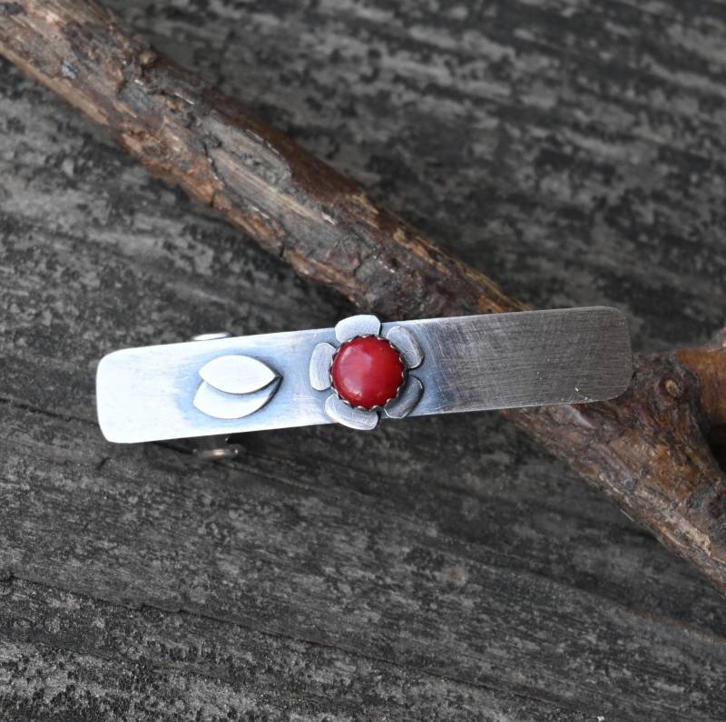 Rote Koralle Blumen Haarspange Sterling Silber Pony Clip von LisasLoveliesJewelry