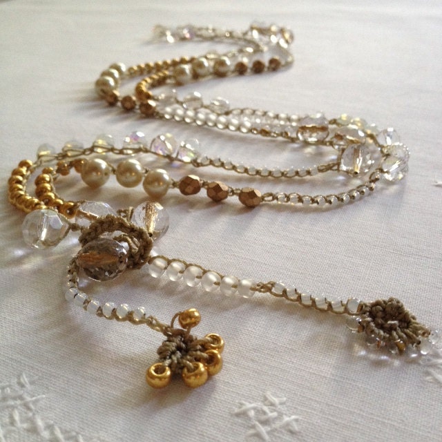 Gold Und Irisierende Klare Facettierte Kristalle, Milchige Saatperlen, Gehäkeltes Wickelarmband Oder Halskette, Brautjungfern/ Urlaubsgeschenk Gold Und Irisierende Klare Facettierte Kristalle, Milchige Saatperlen, Gehäkeltes Wickelarmband Oder Halskette, Brautjungfern/ Urlaubsgeschenk von LisasWishingWELL