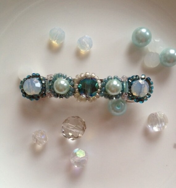 Minzgrün, Türkis, Milchig-Glas Und Kristall-Haar-Barette, Hochzeit Accessoires, Haar-Clip, Haarbaretten, Brautjungfern Geschenk Minzgrün, Türkis, Milchig-Glas Und Kristall-Haar-Barette, Hochzeit Accessoires, Haar-Clip, Haarbaretten, Brautjungfern Geschenk von LisasWishingWELL