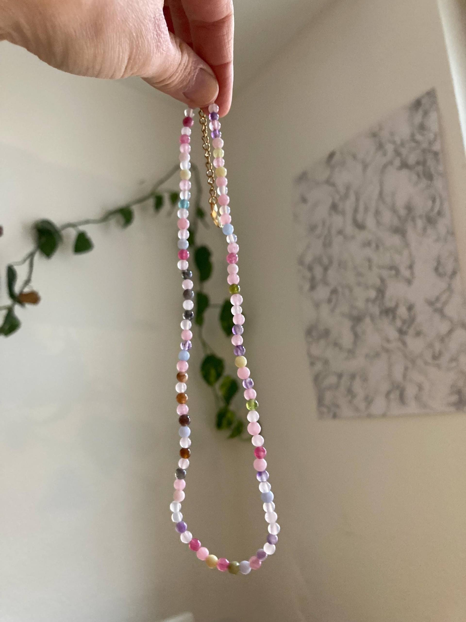 Handgemachte Halskette Mit Echtsteinen/ Beaded Necklace Handgemachte Halskette Mit Echtsteinen/ Beaded Necklace von LisbertDIY