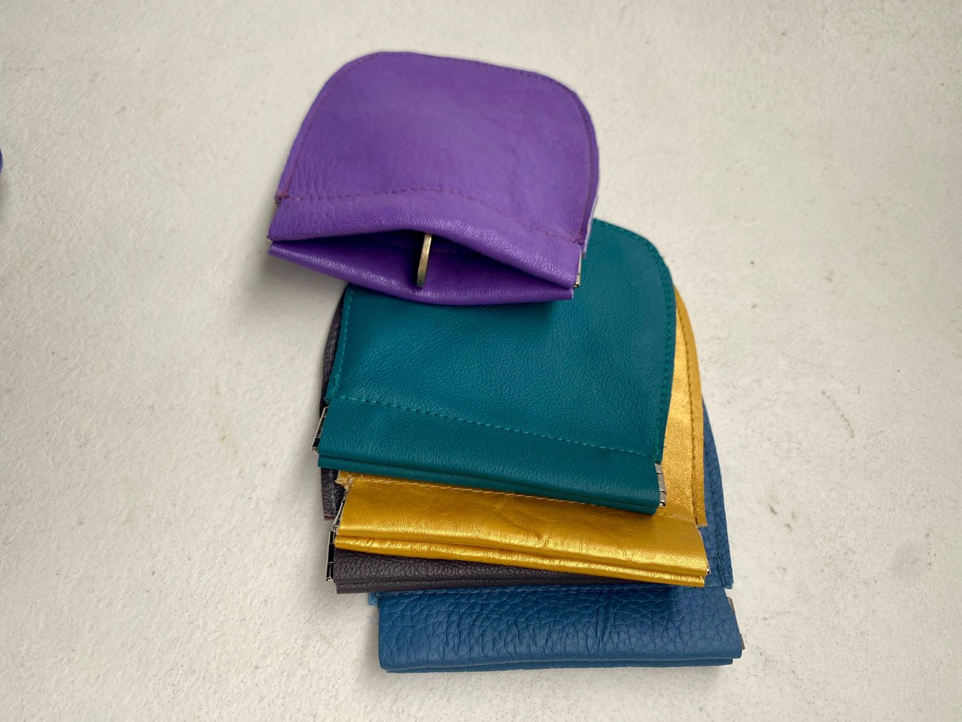 Geldbörse Aus Leder Mit Schnappverschluss von Lisbeth2015