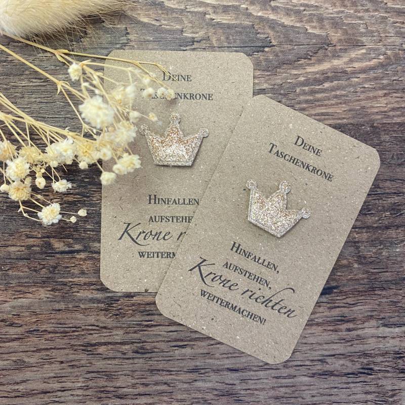 Glücksbringer/Taschenkrone Taschenumarmung Motivationsgeschenk Kleines Mitbringsel Geschenk Hosentaschengeschenk Liebe Glücksbringer/Taschenkrone Taschenumarmung Motivationsgeschenk Kleines Mitbringsel Geschenk Hosentaschengeschenk Liebe von LiselotteDesignShop