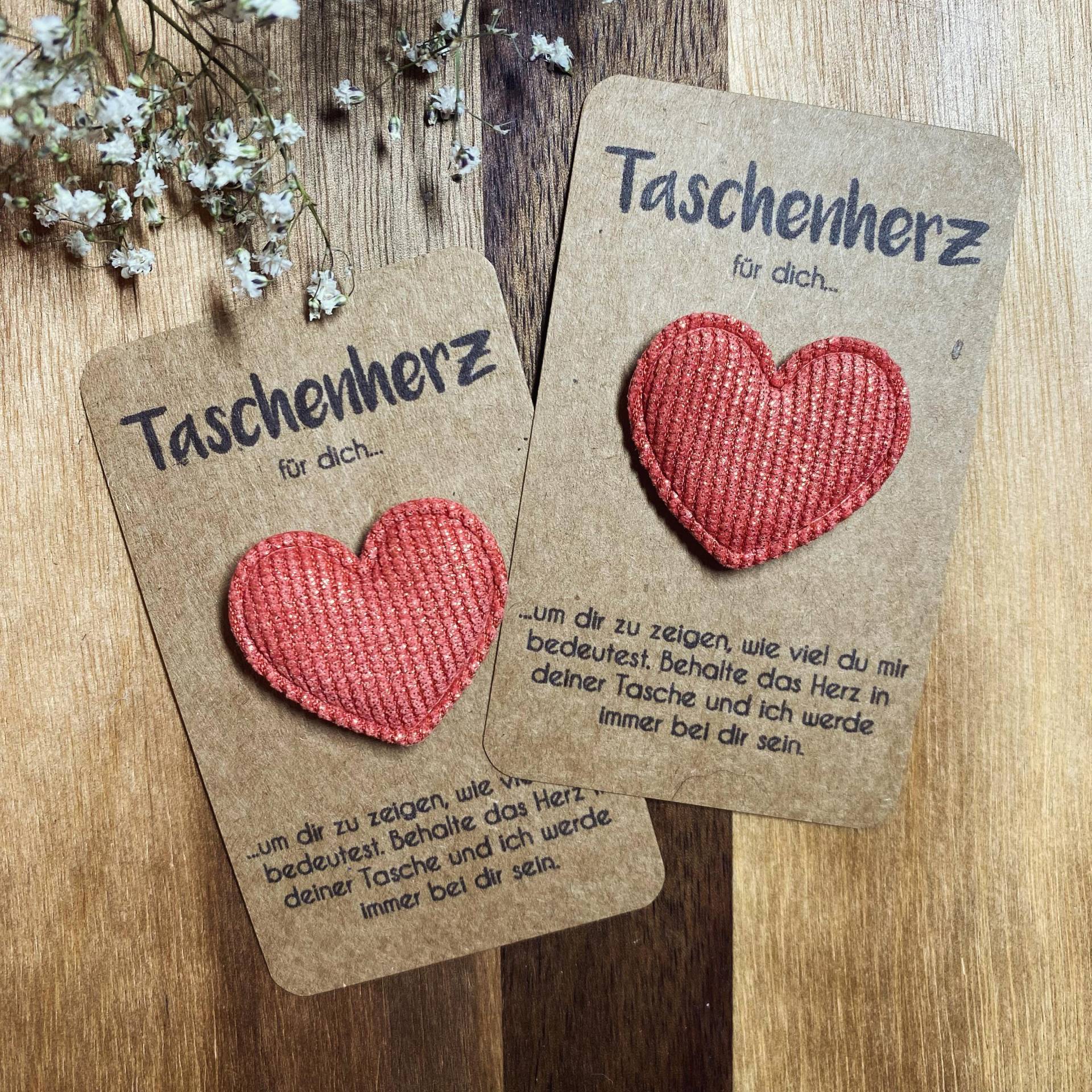 Taschenherz, Wichtelgeschenk, Geburtstagsgeschenk, Motivationsgeschenk, Mitbringsel, Glücksbringer, Kleines Geschenk, Glücksbringer To Go Taschenherz, Wichtelgeschenk, Geburtstagsgeschenk, Motivationsgeschenk, Mitbringsel, Glücksbringer, Kleines Geschenk, Glücksbringer To Go von LiselotteDesignShop