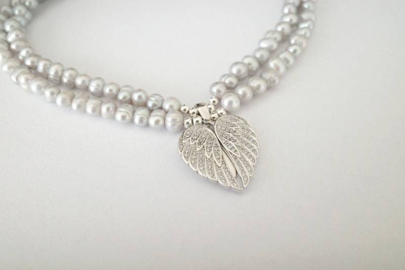 Herz Flügel 925 Sterling Silber Anhänger Mit 2 Überlagerte Grau Perlen Halsketten von LishcaBoutique