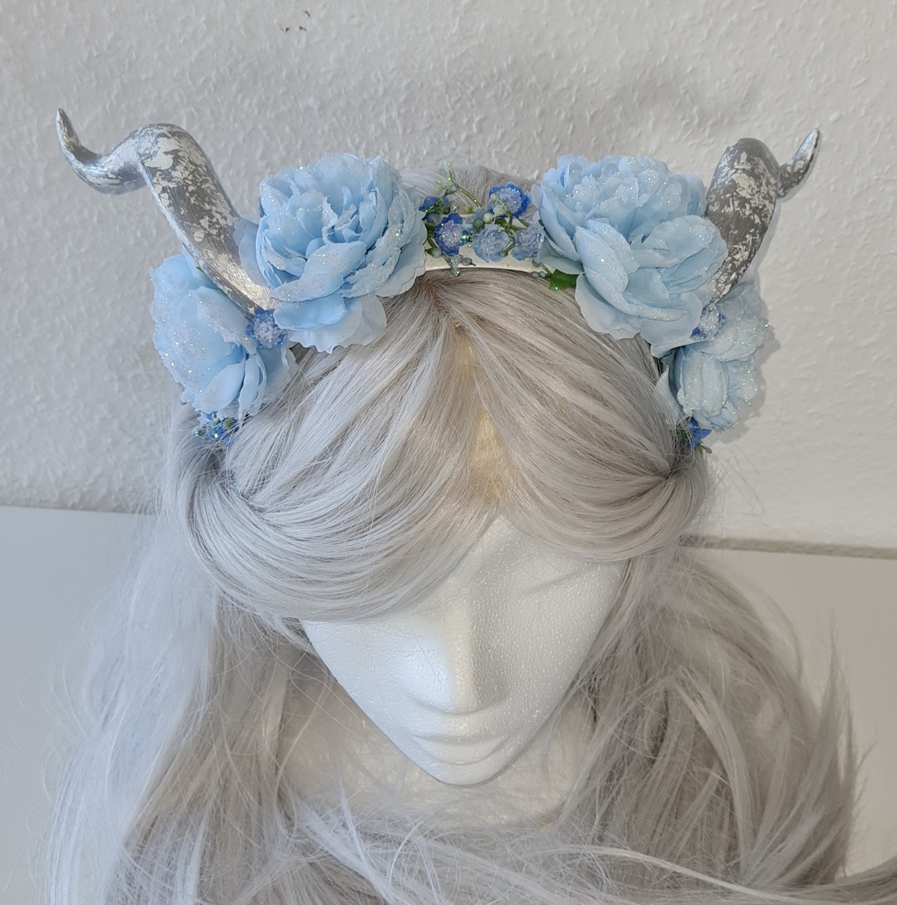 Faunhörner "Frosty", Hörner Weiß/Silber, Verschiedene Blütenfarben, Handgemacht Faunhörner "Frosty", Hörner Weiß/Silber, Verschiedene Blütenfarben, Handgemacht von LissysFantasy