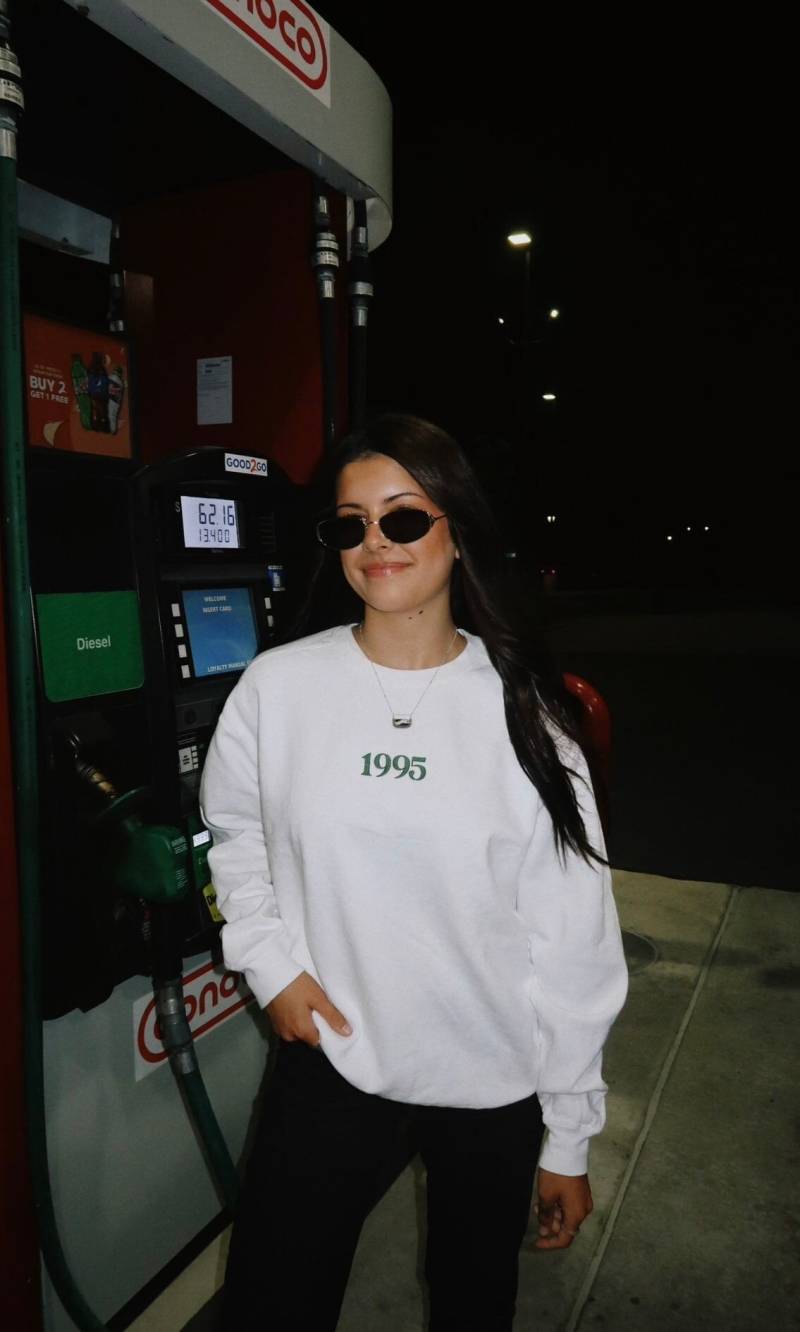 Benutzerdefinierte Jahr Gesticktes Sweatshirt von LitByLo