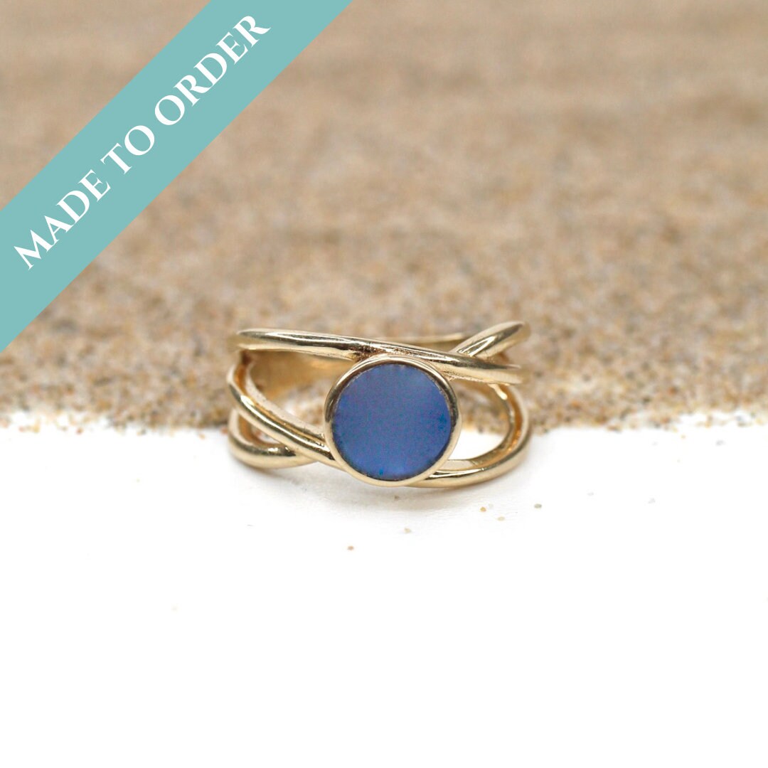 Galaxy Seeglas Verlobungsring | Alternative Ehering von LitaSeaGlassJewelry